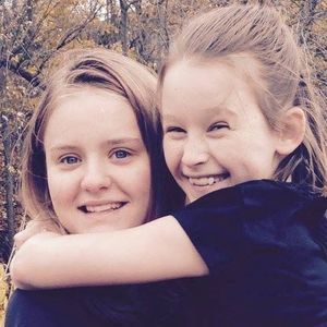 Meet your Posher, Joni